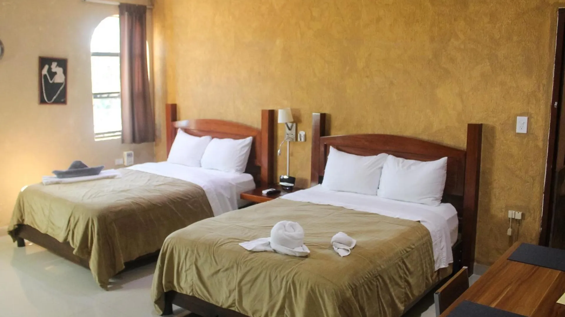 Hotel La Casona Real 코수멜