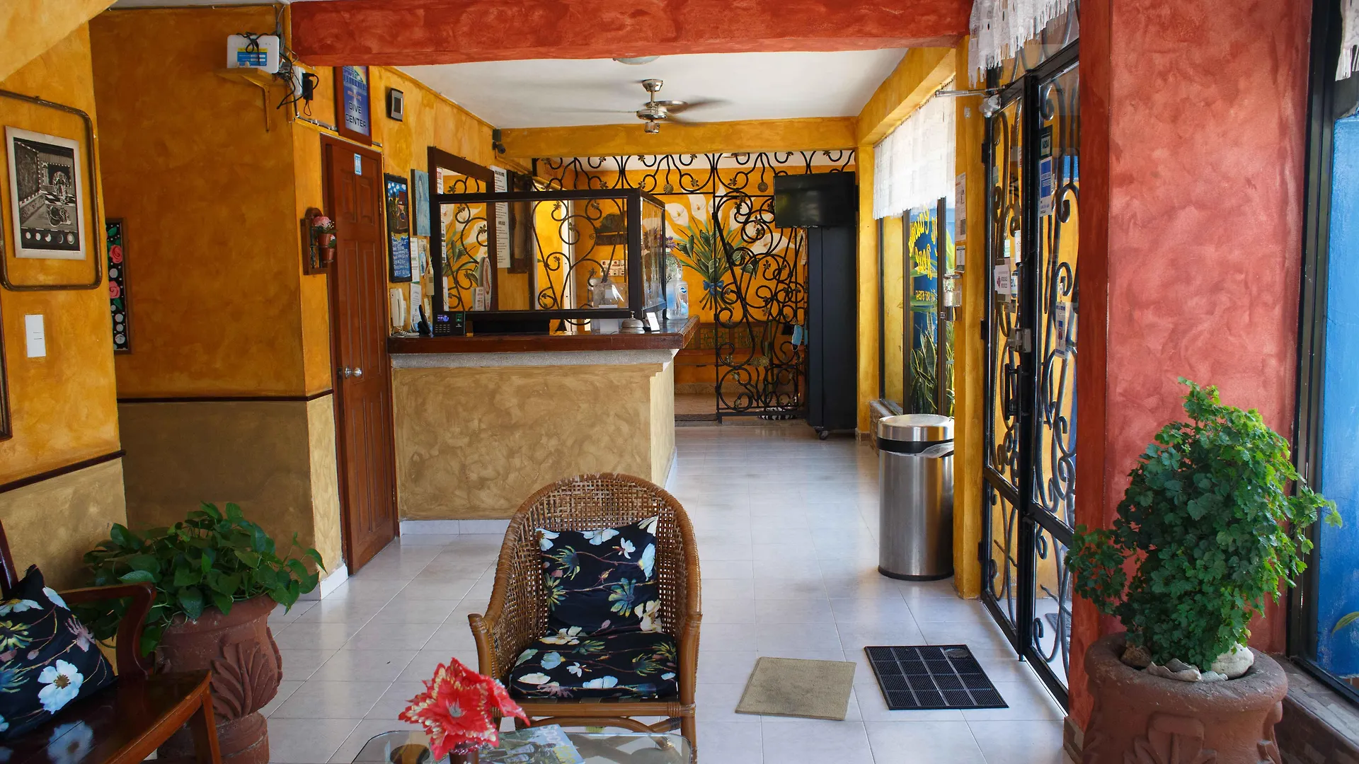 קוזומל Hotel La Casona Real